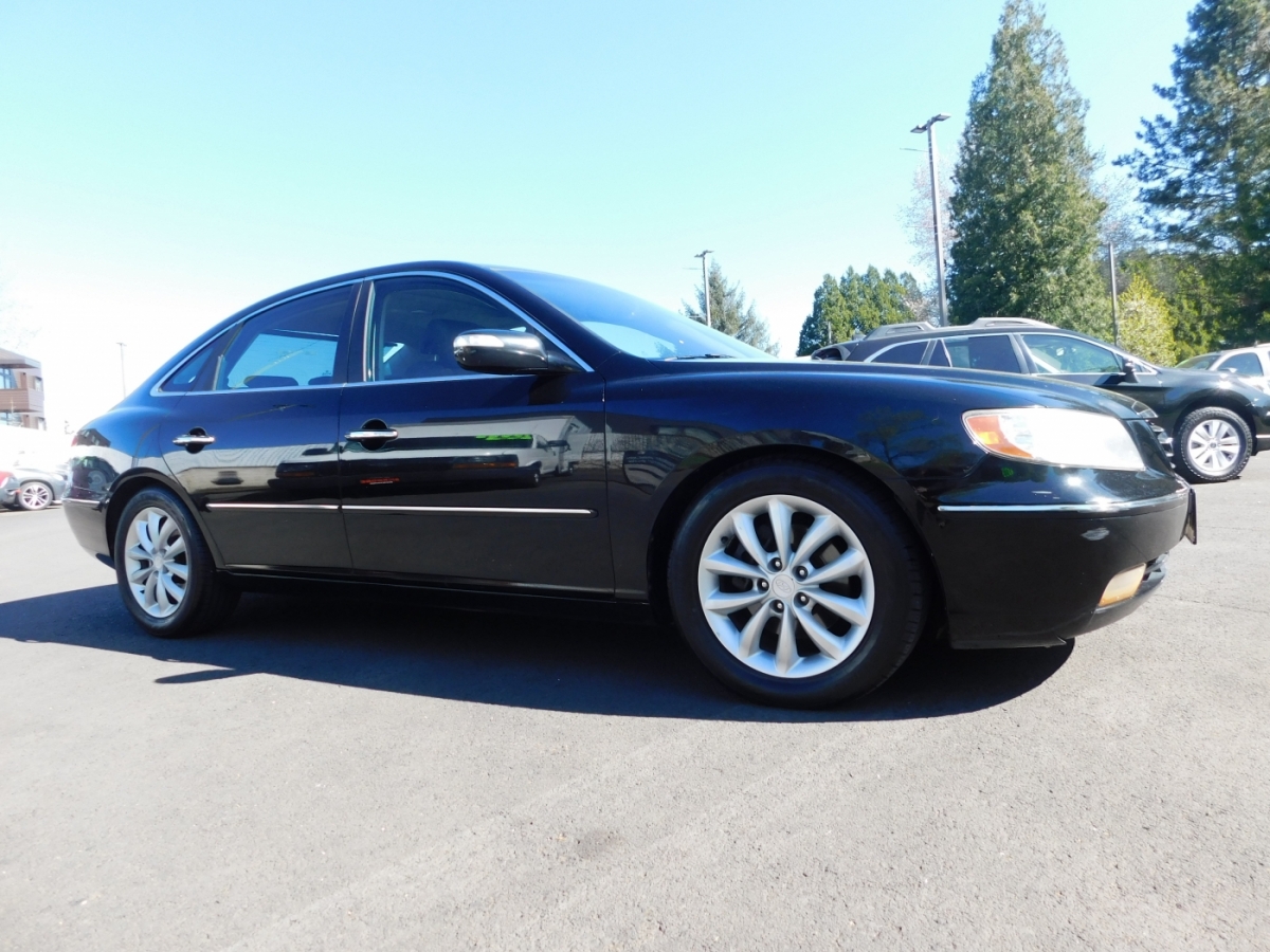 Black 2008 Hyundai Azera Limited FWD Sedan Front-Wheel Drive 5-Speed Automatic Overdrive