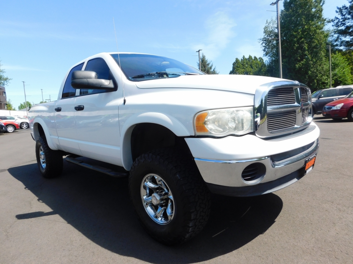 White 2003 Dodge RAM 2500 Pickup Truck Four-Wheel Drive Automatic