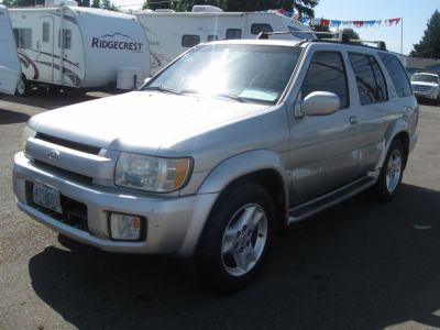 2002 INFINITI QX4 4WD's photo