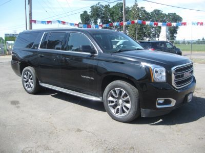 2016 GMC Yukon 4WD SLE's photo