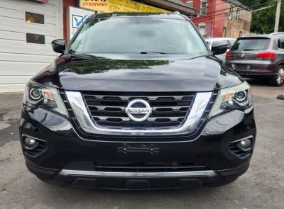 2017 Nissan Pathfinder SV