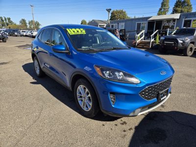 2021 Ford Escape SE's photo