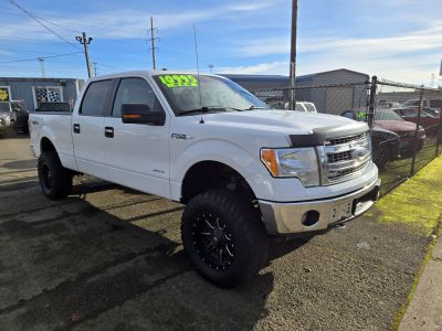 2014 Ford F-150 XLT's photo