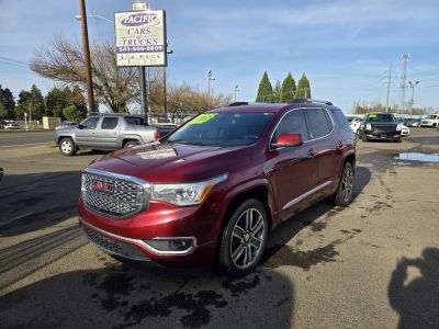 2017 GMC Acadia Denali's photo
