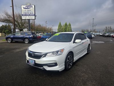 2017 Honda Accord EX-L V-6's photo