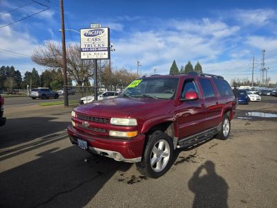 2004 Chevrolet Suburban LS's photo