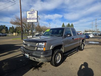 2003 Chevrolet Silverado HD Base's photo