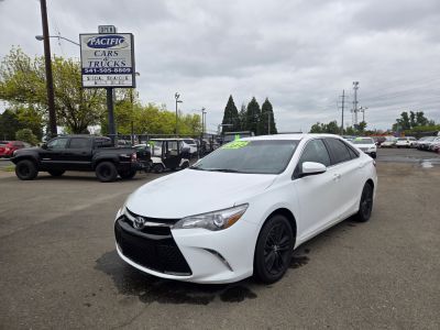 2017 Toyota Camry SE