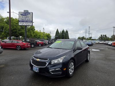 2015 Chevrolet Cruze LS Auto's photo