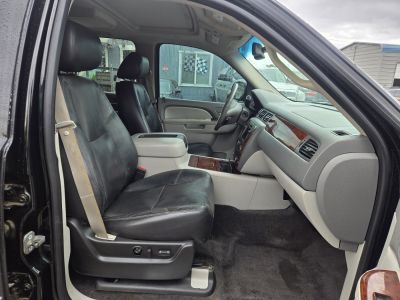 2011 Chevrolet Tahoe LTZ - Photo 6