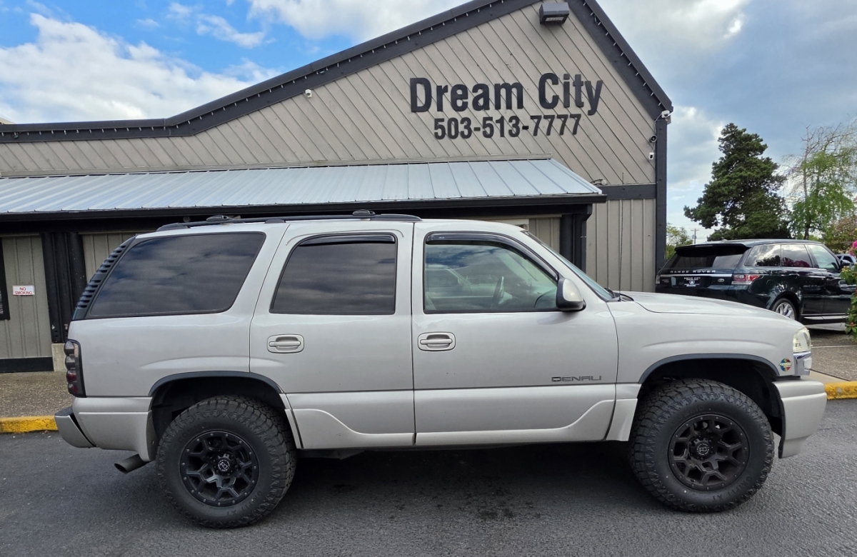 Silver 2006 GMC Yukon Denali AWD SUV / Crossover All-Wheel Drive Automatic