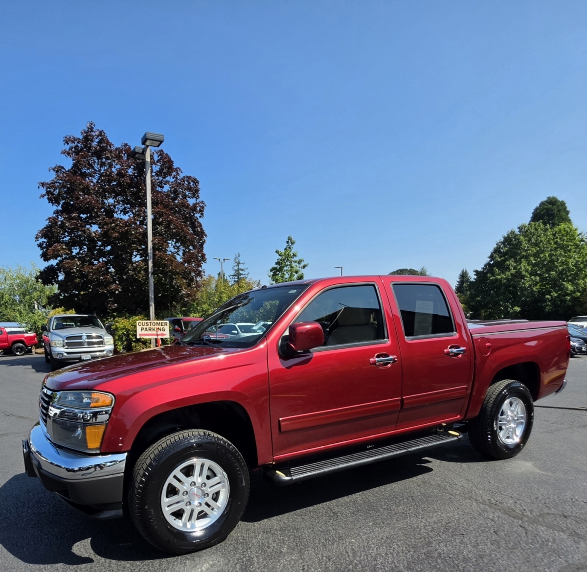 Red (Burgundy) 2011 GMC Canyon Pickup Truck Four-Wheel Drive 4-Speed Automatic Overdrive