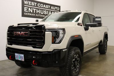 2026 GMC Sierra 4WD Crew Cab Standard Box AT4X's photo