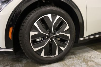 2023 Kia EV6 Wind - Photo 15