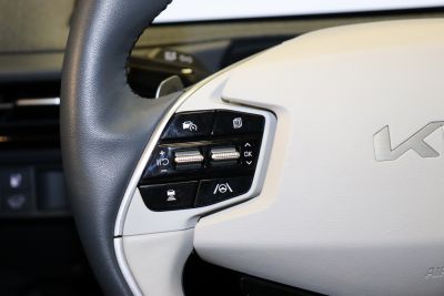 2023 Kia EV6 Wind - Photo 36