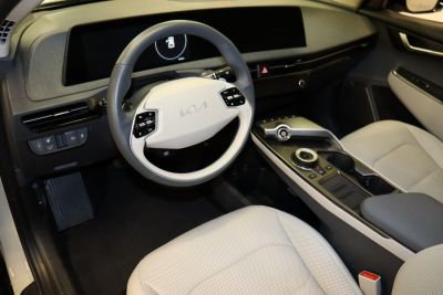 2023 Kia EV6 Wind - Photo 44