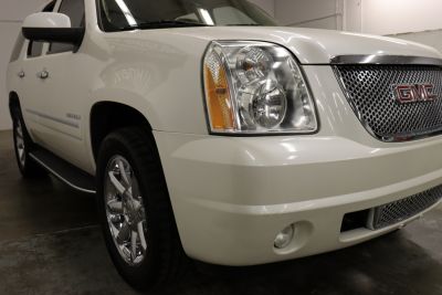 2011 GMC Yukon Denali - Photo 7