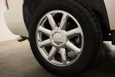2011 GMC Yukon Denali - Photo 26