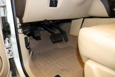 2011 GMC Yukon Denali - Photo 34