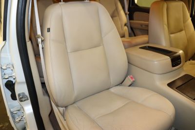 2011 GMC Yukon Denali - Photo 42