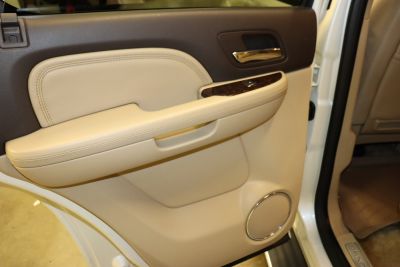 2011 GMC Yukon Denali - Photo 46