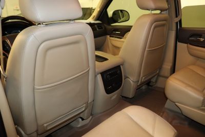 2011 GMC Yukon Denali - Photo 48